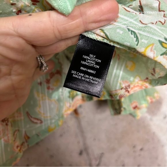 Torrid mint green yellow paisley floral smocked peasant blouse size 2x - Picture 9 of 9